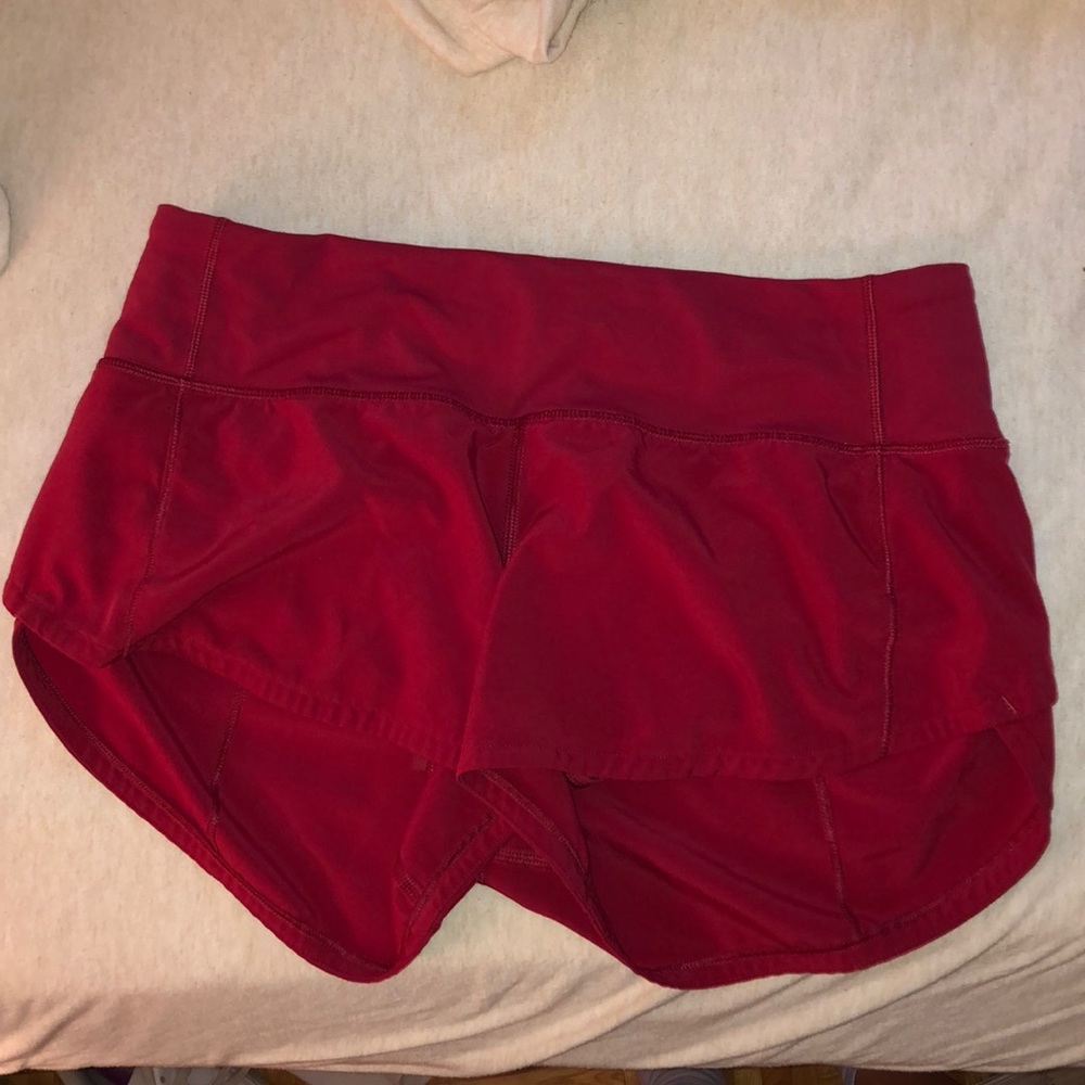 Lululemon speed up shorts 2.5”